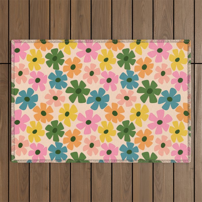 Retro Flower - Big Daisy Cream background Outdoor Rug Gallery Image 1