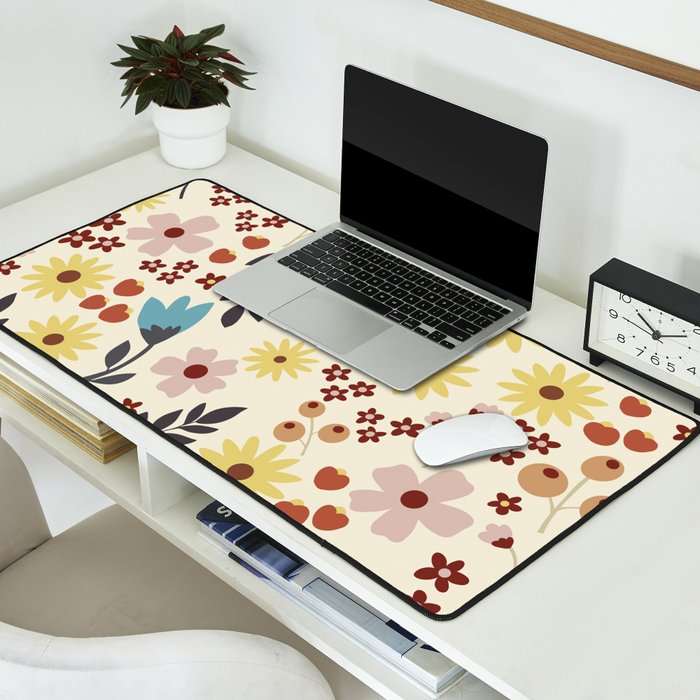Wild flowers pattern Desk Mat Gallery Image 2
