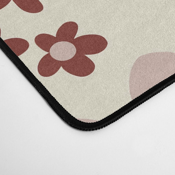 Wild flowers pattern Desk Mat Gallery Image 4