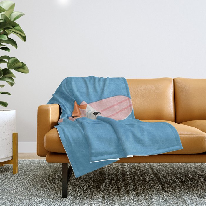 Queen's girl Throw Blanket Gallery Image 1