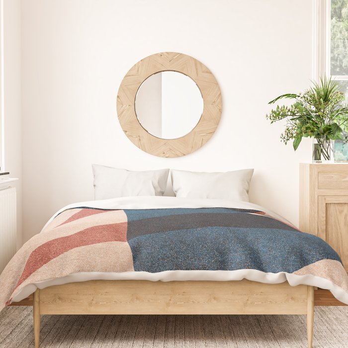 ABSTRACT ALPHABET / Gothic E Duvet Cover Gallery Image 3