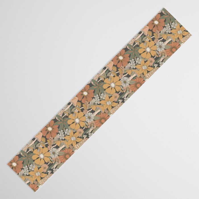 Garden Wonderland Table Runner Gallery Image 3