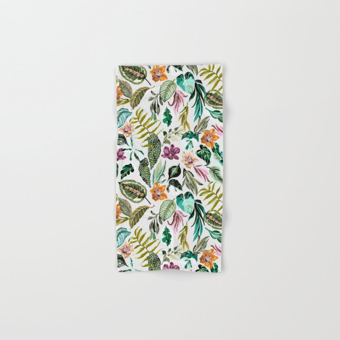Wild colorful jungle FN7 Bath Towel Gallery Image 1