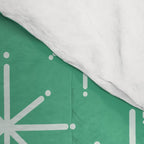 Mid Century Modern Twinkling Stars Retro Atomic Pattern in Green Teal Comforter Gallery Image 4