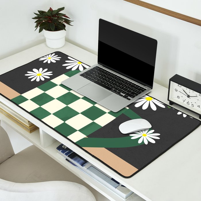 Daisy Daydreams 1 Desk Mat Gallery Image 2