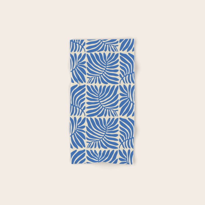 Abstract plant leaf organic shape pattern Bath Towel Gallery Image 1