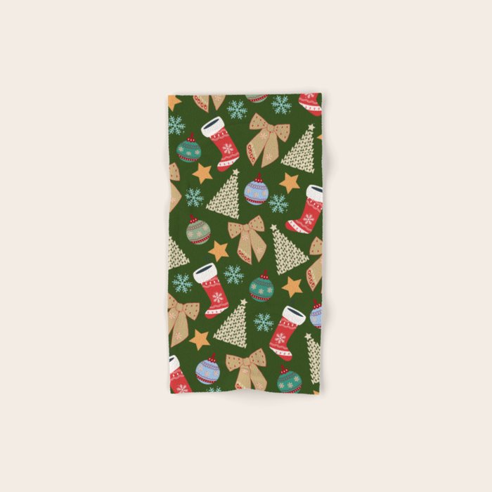Cute Christmas Dark Green Bath Towel Gallery Image 1