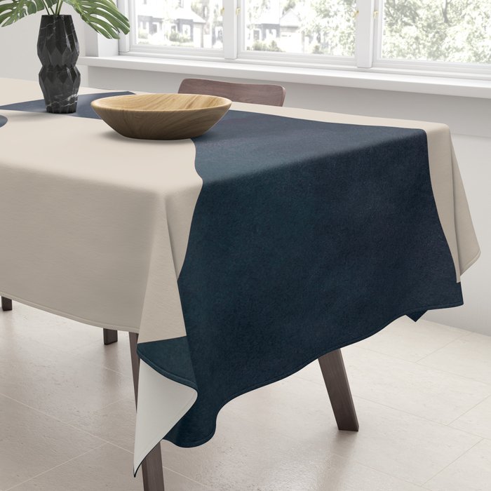 Minimalist 51 Tablecloth Gallery Image 3