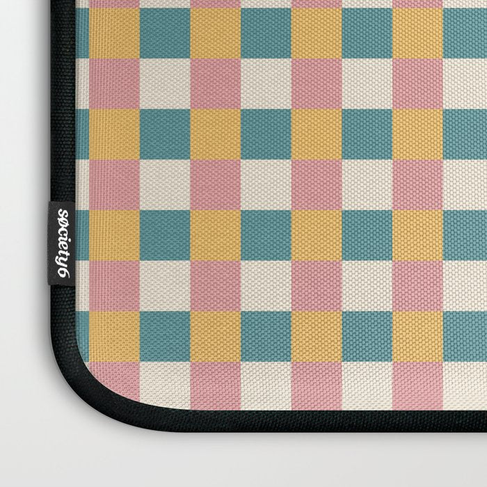 Checkered Multicolor Pattern XXIX Beachy Summer Laptop Sleeve Gallery Image 3
