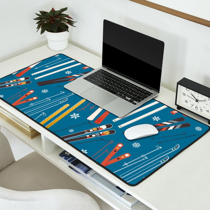Nostalgic Winter Ski Scene Retro Holiday Pattern Desk Mat Gallery Image 2