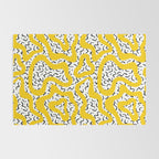Wavy retro psychedelic pattern Rug Gallery Image 2