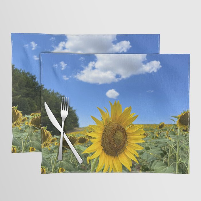 Thoughts of a Flower Placemat Gallery Image 1