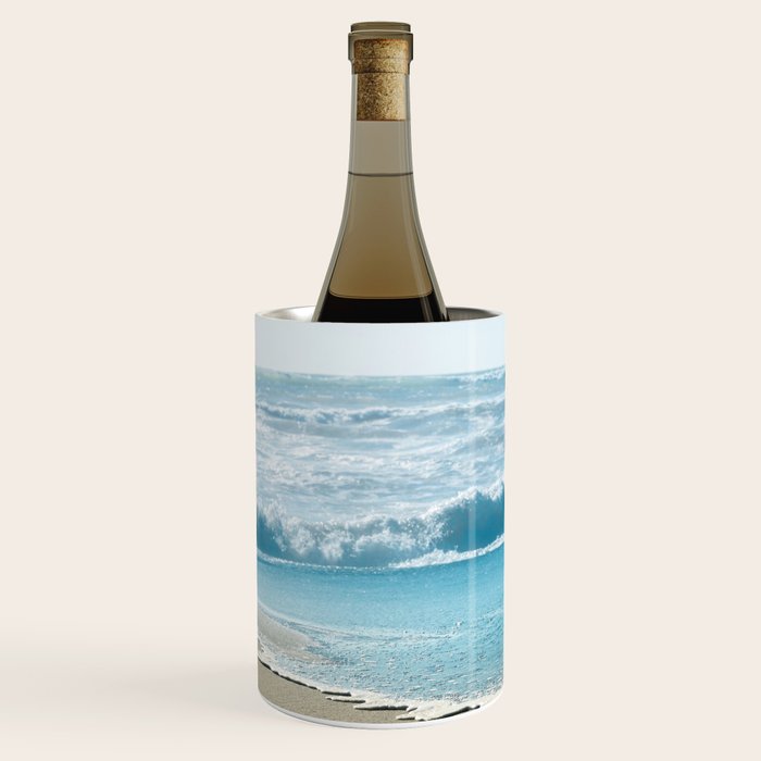 Blue Sea Backdrop Wine Chiller Gallery Image 2