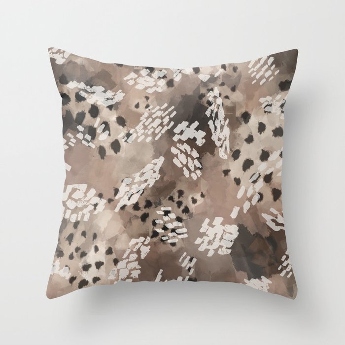 Modern animal print 75 Throw Pillow Gallery Image 1