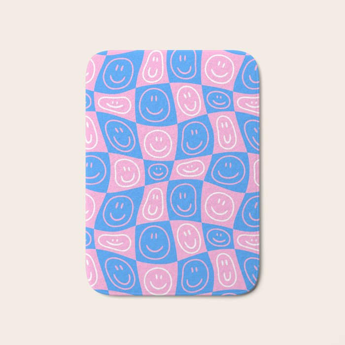 Retro happy face checkered pattern Bath Mat Gallery Image 1