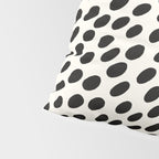 Black and White Spots pattern Pillow Sham Gallery Image 4