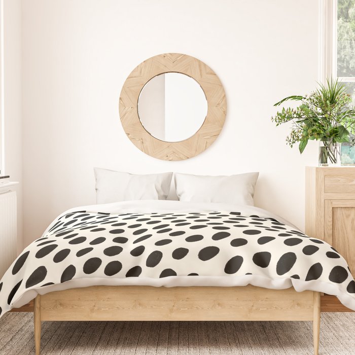 Black and White Spots pattern Duvet Cover Gallery Image 3