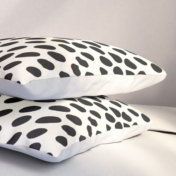 Black and White Spots pattern Pillow Sham Gallery Image 3