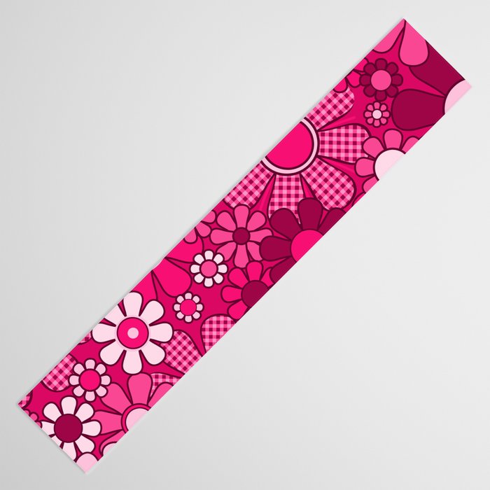 Retro Garden Gingham Flowers Hot Pink Magenta Abstract Floral Pattern Table Runner Gallery Image 3