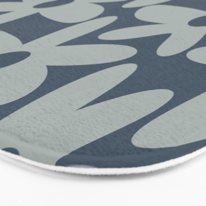 Daisy Time Retro Floral Pattern Neutral Blue Gray  Bath Mat Gallery Image 3