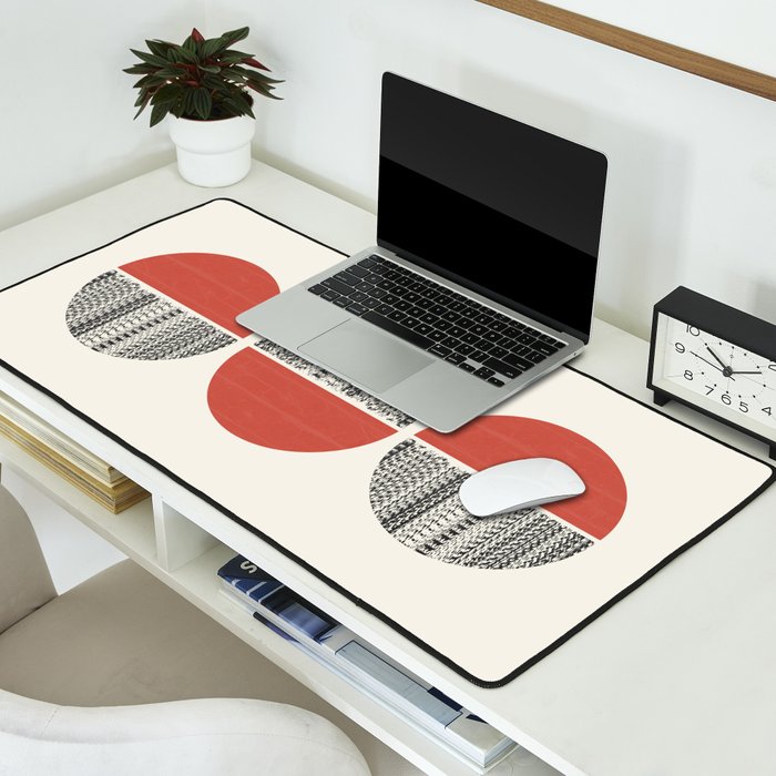 Minimalist circles Desk Mat Gallery Image 2