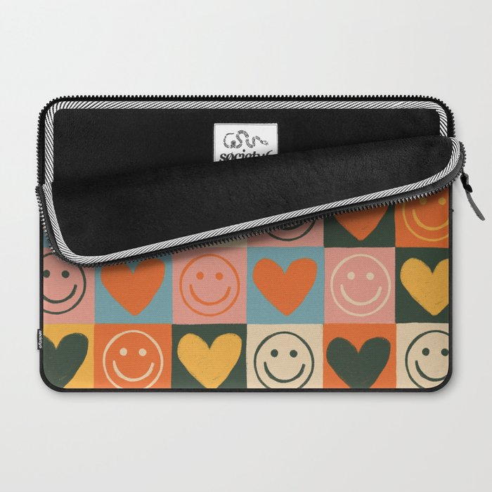 Happy love Laptop Sleeve Gallery Image 2