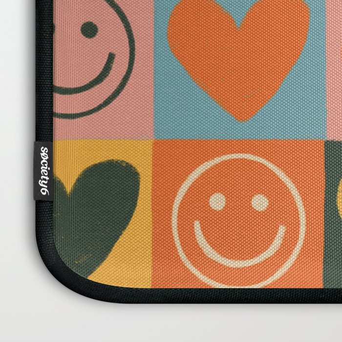Happy love Laptop Sleeve Gallery Image 3