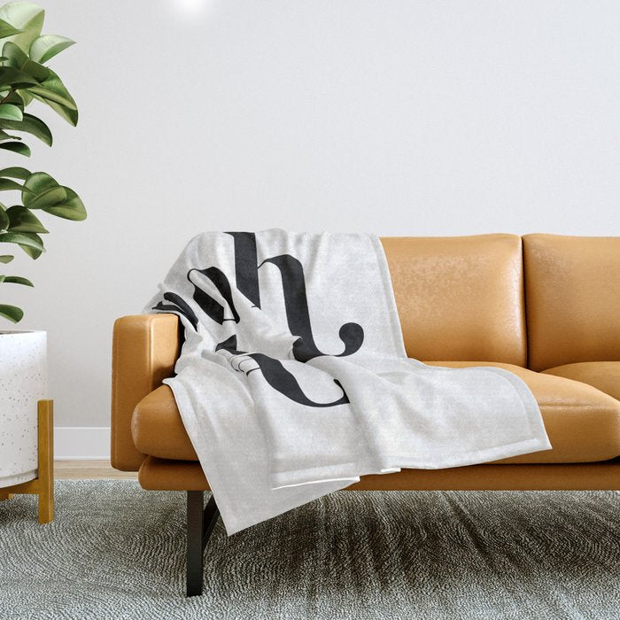 ooh la la Throw Blanket Gallery Image 1