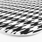Monochrome Black & White Houndstooth Bath Mat Gallery Image 3