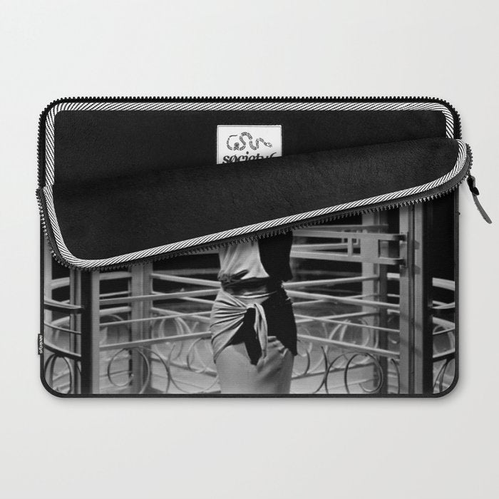 Joan Crawford, Hollywood Starlet Grand Hotel black and white photograph / art photography Laptop Sleeve Gallery Image 2
