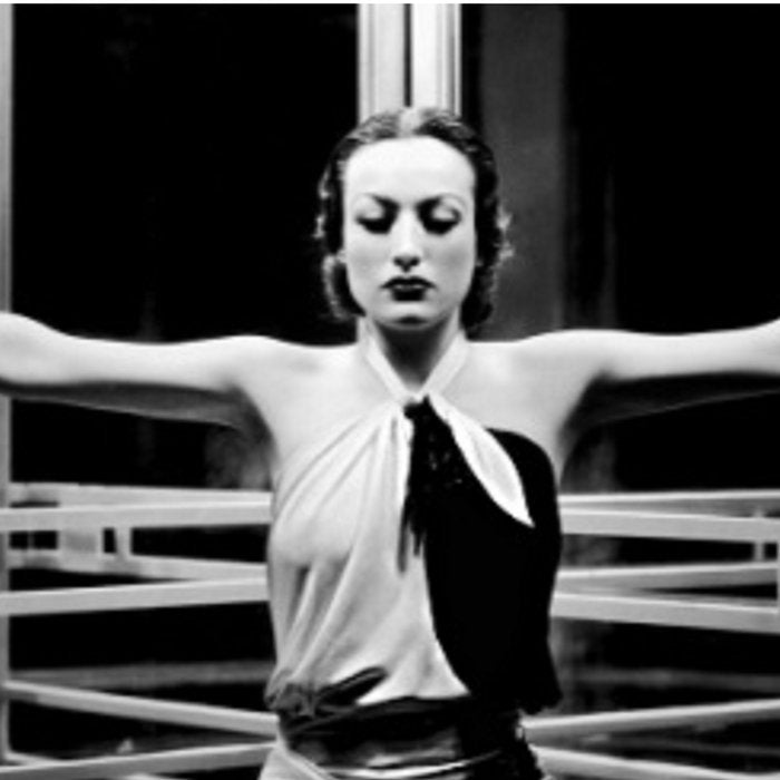 Joan Crawford, Hollywood Starlet Grand Hotel black and white photograph / art photography Coffee Mug Gallery Image 2
