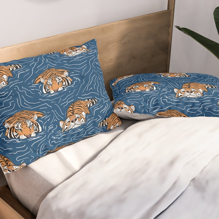 Tigers in the water Pillow Sham Gallery Image 2