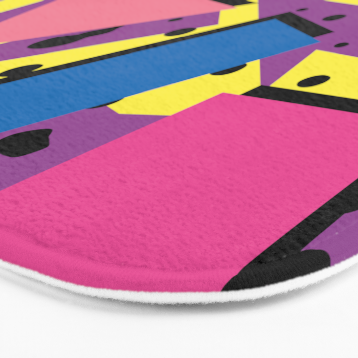 Memphis Pattern 21 - 80s / 90s Retro Bath Mat Gallery Image 3