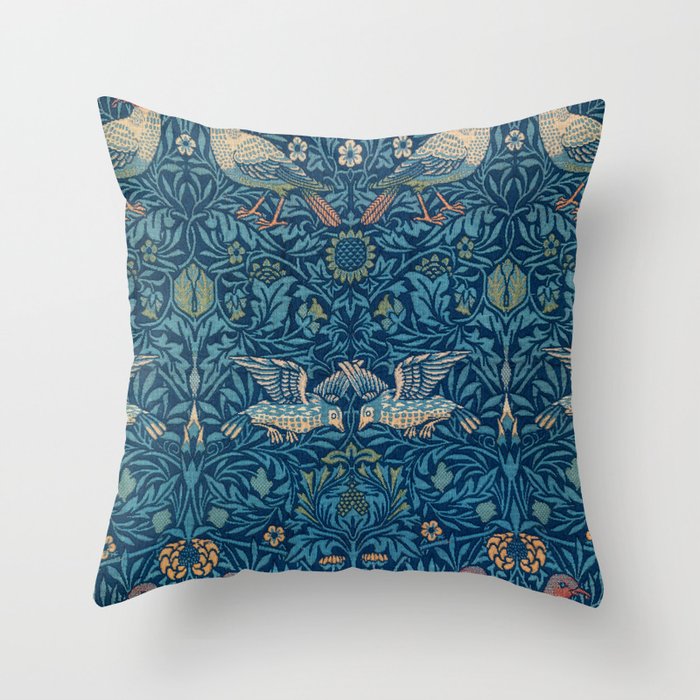 William Morris "Birds" 1. Throw Pillow Gallery Image 6
