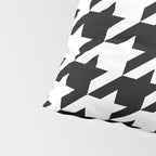Classic Houndstooth Pattern Pillow Sham Gallery Image 4