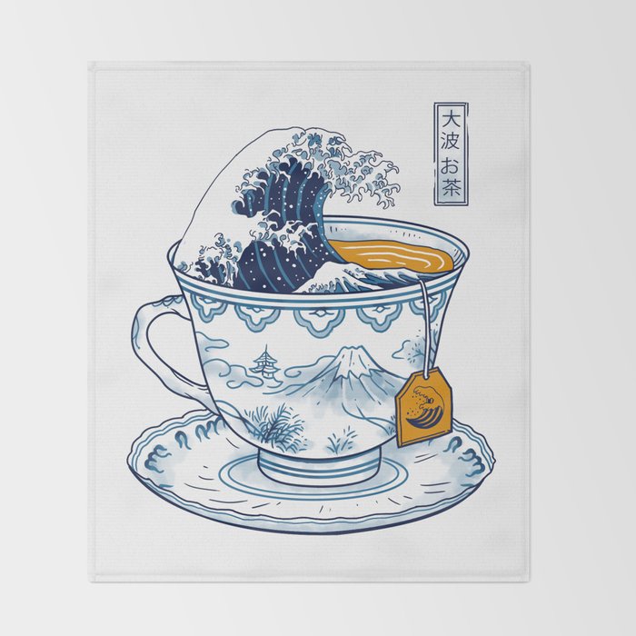 The Great Kanagawa Tee Throw Blanket Gallery Image 2