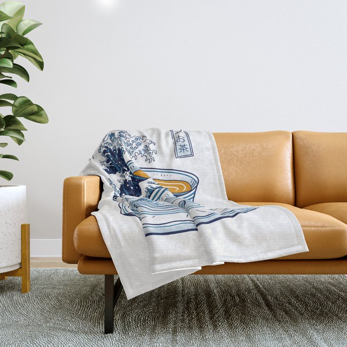 The Great Kanagawa Tee Throw Blanket Gallery Image 1