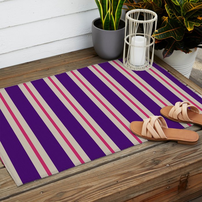 Minimal Stripe 2 Outdoor Rug Gallery Image 2