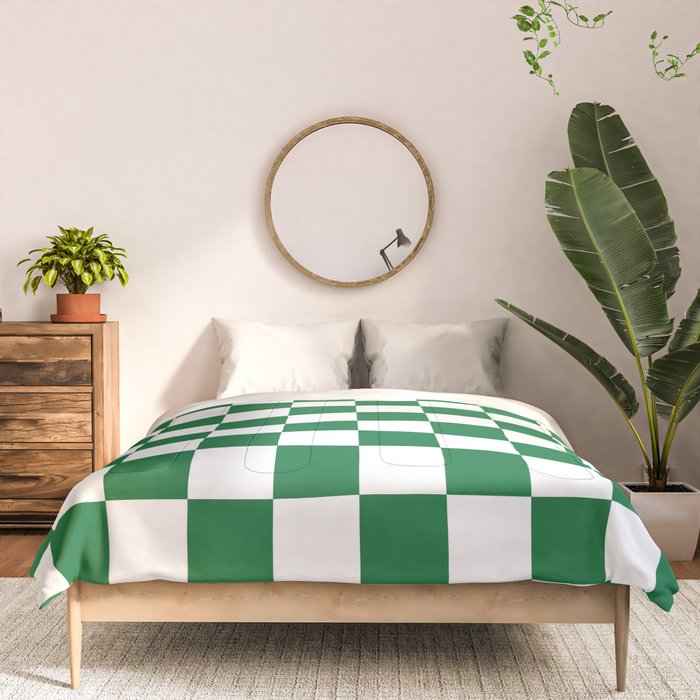 Checkered (Dark Green & White Pattern) Comforter Gallery Image 3
