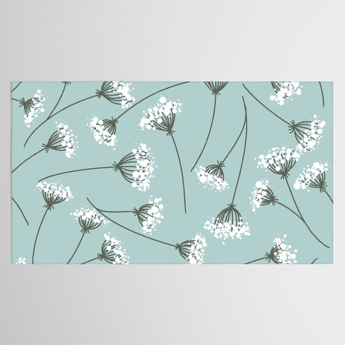 Queen Anne's Lace Floral Pattern Tablecloth Gallery Image 2