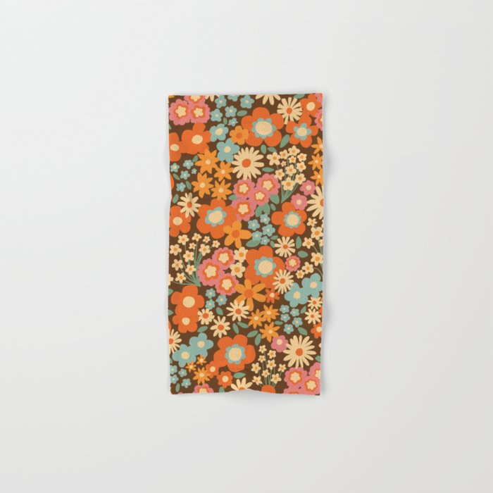 Calendulas and daisies Towels Gallery Image 1