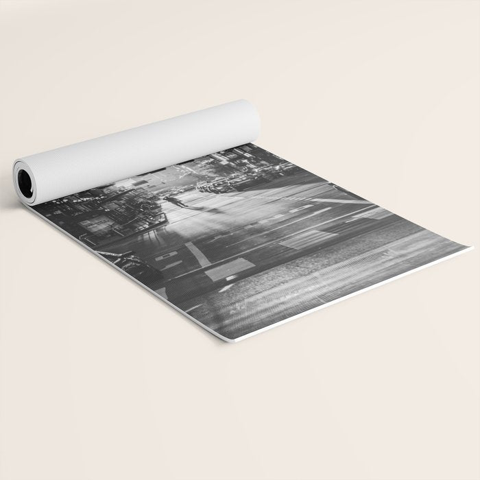 Chicago City Yoga Mat Gallery Image 2