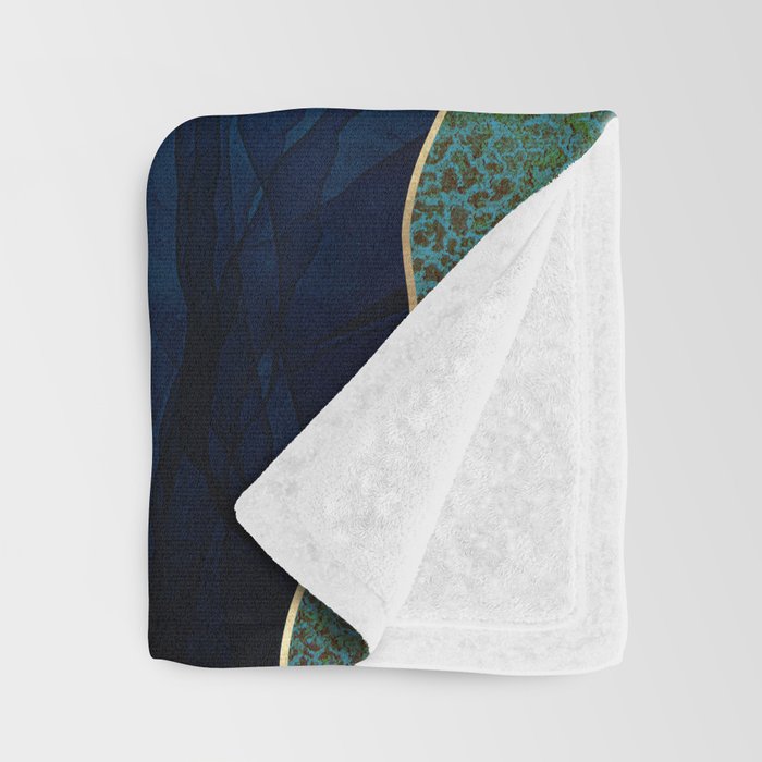 Ocean Clouds Throw Blanket Gallery Image 3