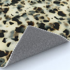 Ivory Acetate Tortoise Shell Rug Gallery Image 4