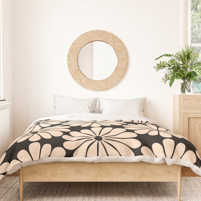 Black and White Retro Modern Daisy Duvet Cover Gallery Image 3