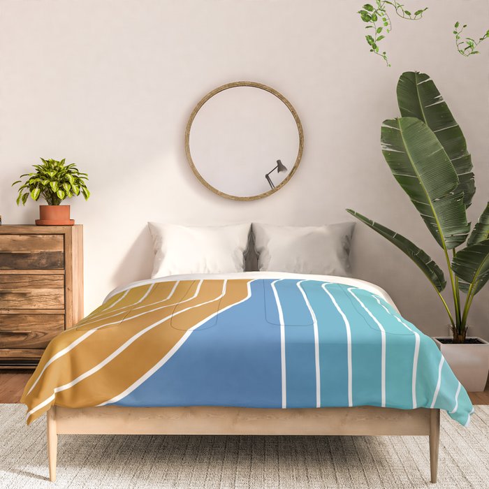 Gradient Curvature XII Beachy Blue and Orange Comforter Gallery Image 3