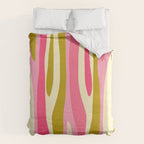Abstract Wild Stripes Pattern in Pink and Olive Yellow Duvet Cover Gallery Image 6