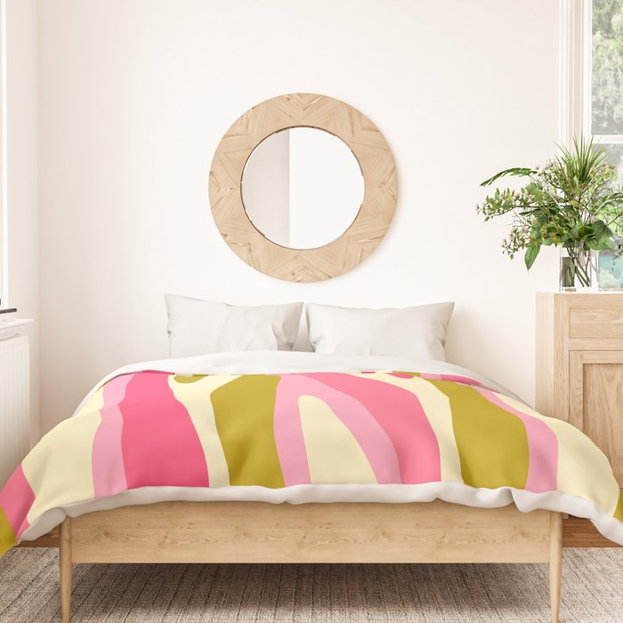 Abstract Wild Stripes Pattern in Pink and Olive Yellow Duvet Cover Gallery Image 3