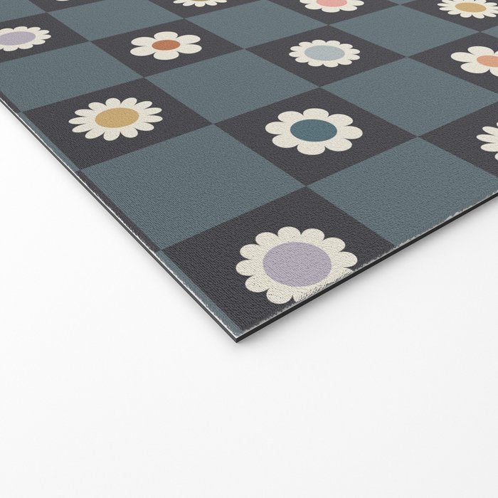 Daisy Checkerboard Welcome Mat Gallery Image 2
