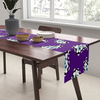Leafy Whirls 3 Table Runner Gallery Image 2